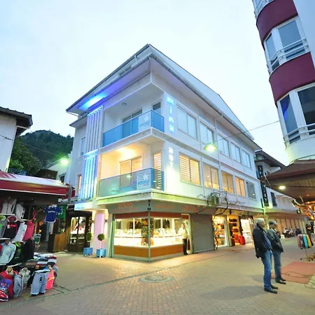 Minu Hotel 4*