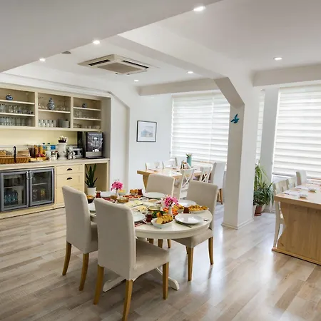 Hotel Minu 4*